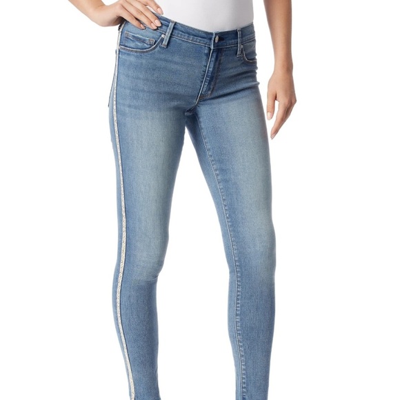 Jessica Simpson Women's Kiss Me Mid Rise Skinny Jeans - Picture 1 of 4
